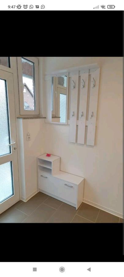 Schoenes Und Offenes Appartement Jüchen Екстериор снимка